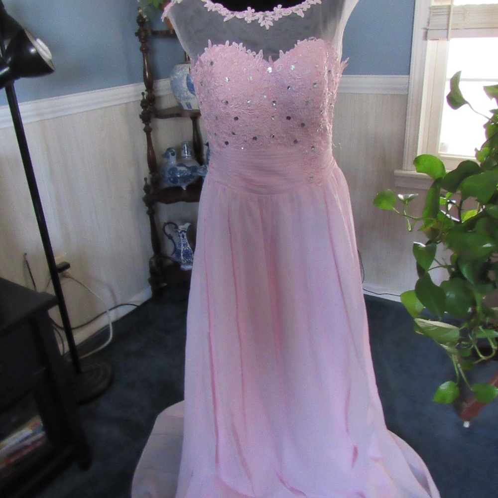 Beautiful Pink Prom Dress.  Size 14